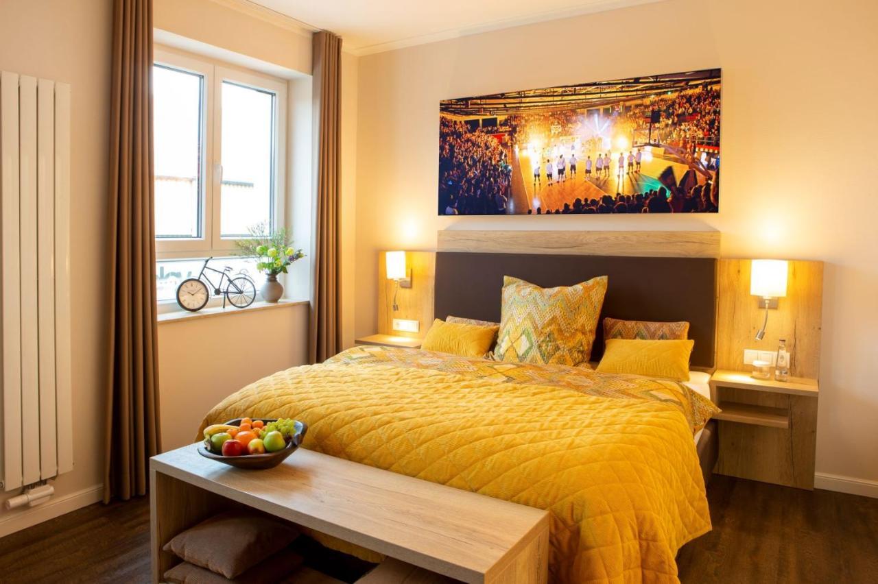 Hotel Velo Квакенбрюк Екстер'єр фото